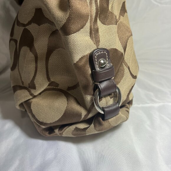Coach Brown and Tan Shoulder Bag - Picture 4 of 7
